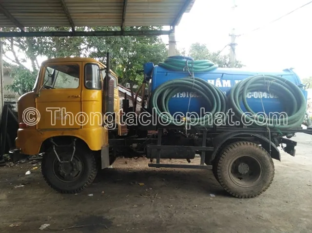 Hút hầm vệ sinh Daklak